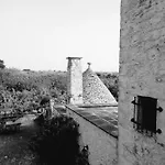 Il Trullo E Il Fortino شقة