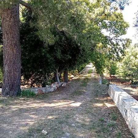 Il Trullo E Il Fortino Apartment *