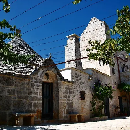 Il Trullo E Il Fortino Апартаменты *